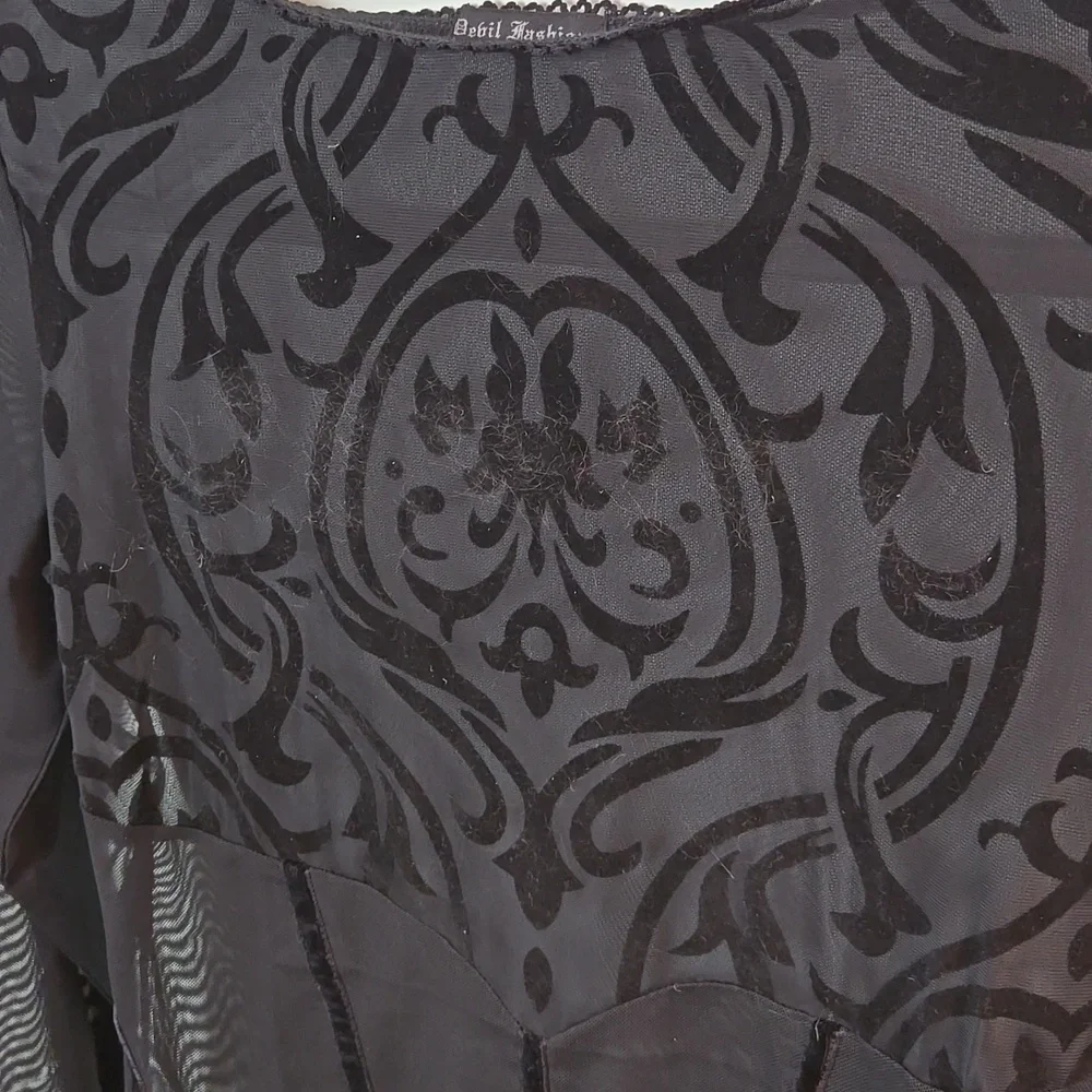 Devil Fashion Gothic Damask black sheer & velvet long sleeve top - Picture 5 of 12
